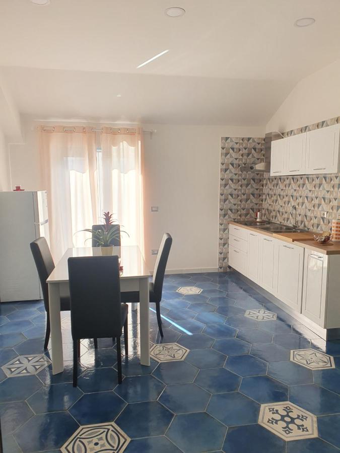 Setteabbracci Suite & Apartments Baronissi Exterior foto